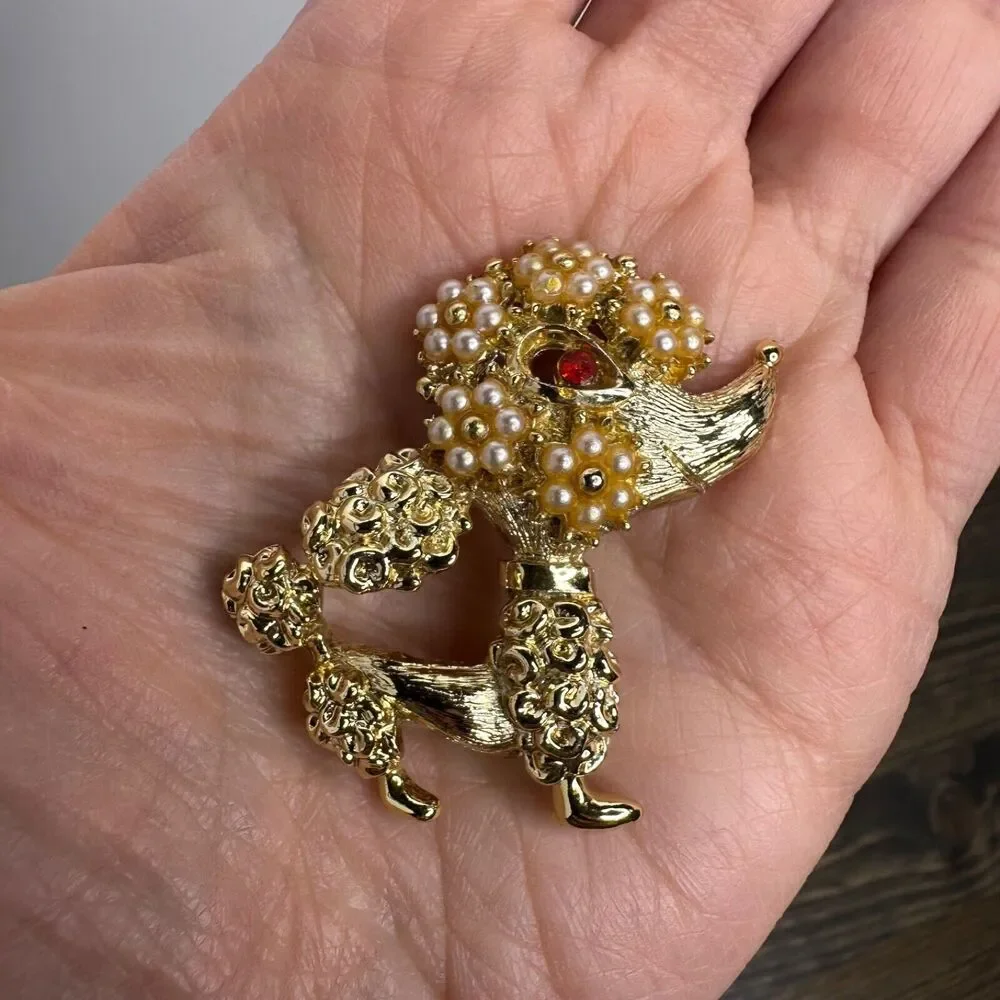 Vintage French Poodle Brooch Pin Gold Tone Faux Pearls‎ Red Rhinestone Dog